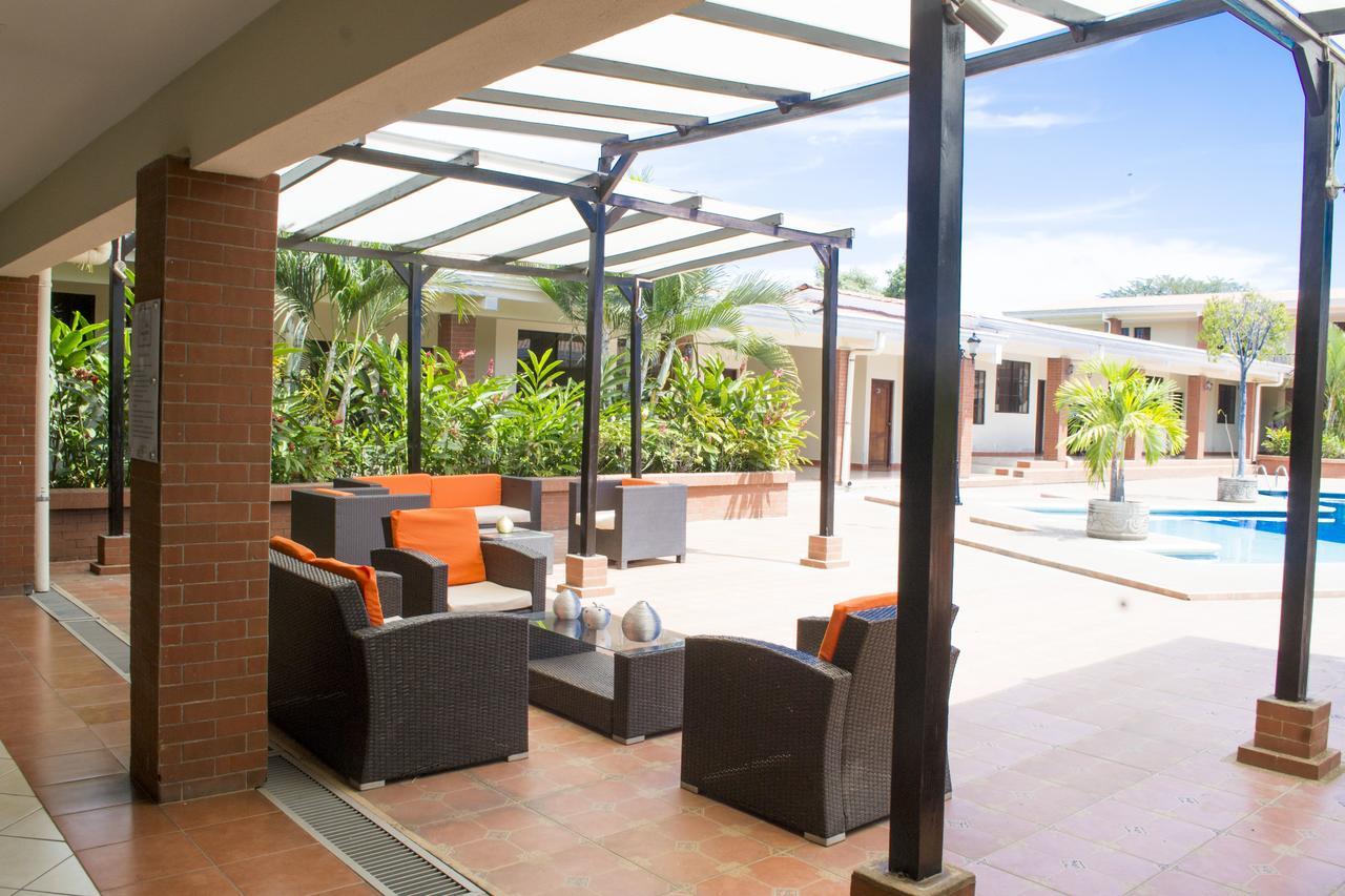 Farallones Hotel Chinandega Exterior foto